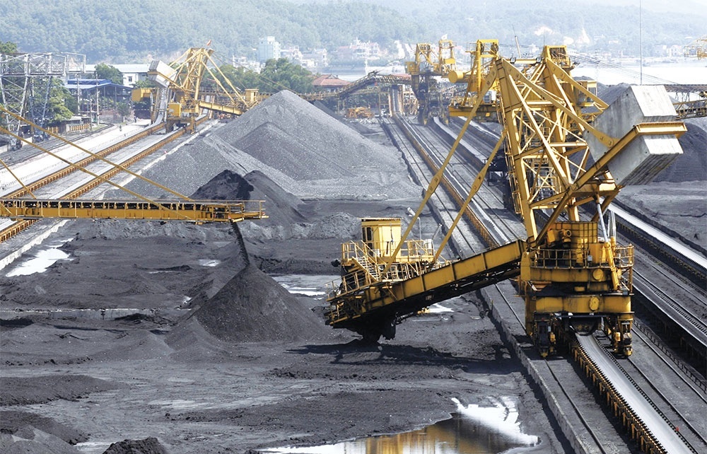 coal supply moves shoring up generation of power