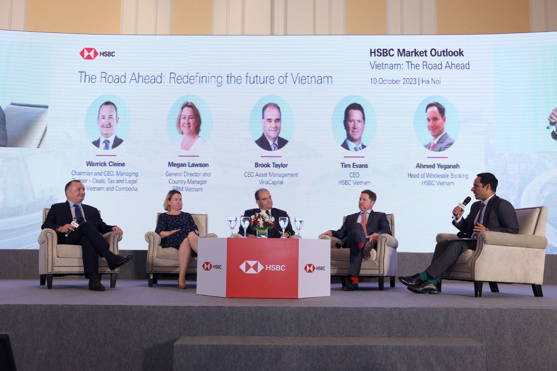 HSBC holds event on Vietnam business outlook