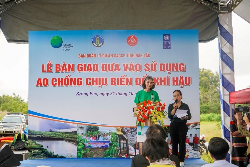 Climate-resilient ponds handed over in Dak Lak province