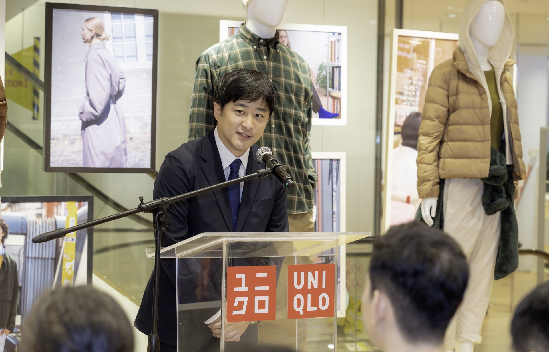 UNIQLO applies technology to its operation in Vietnam
