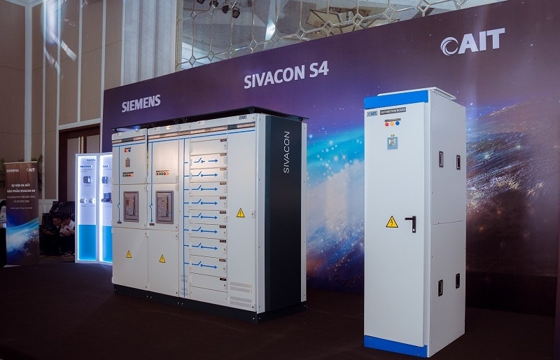 New switchboard launched in aid of more sustainable operations - SIVACON S4