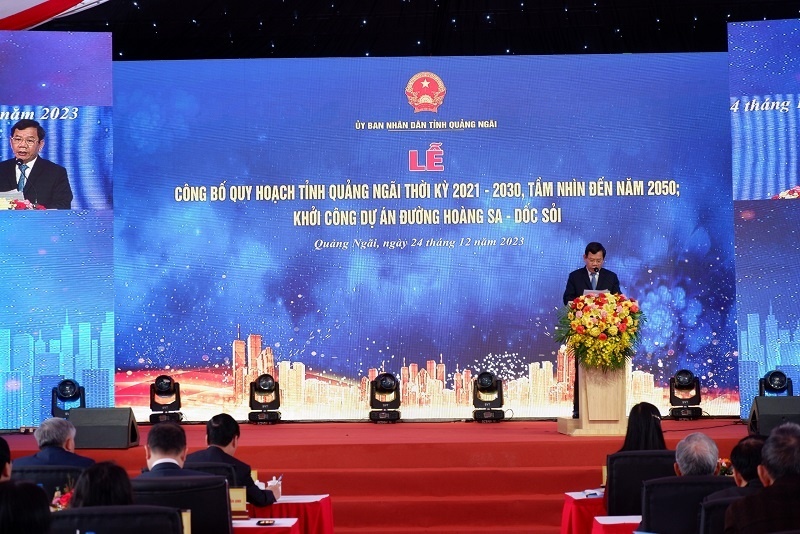 Government leaders attend Quang Ngai planning ceremony
