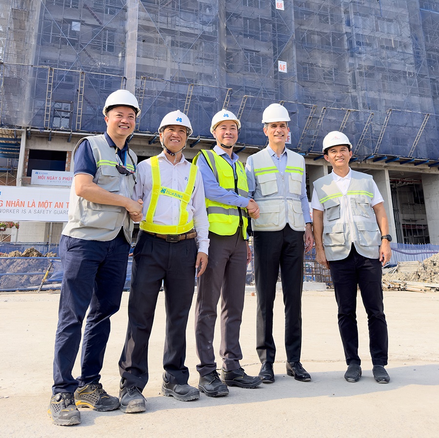 Saint-Gobain promotes sustainable construction in Vietnam