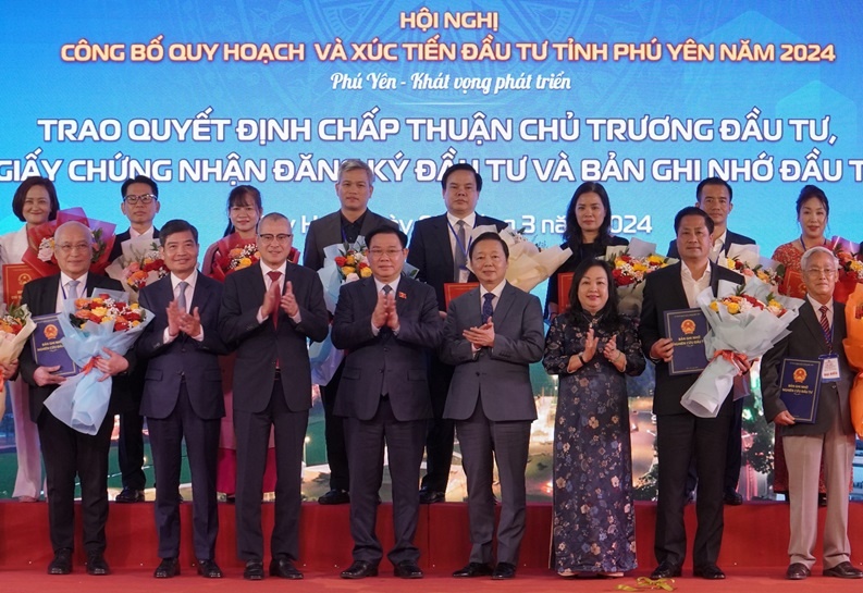 Phu Yen gives green light for 14 projects worth $426 million