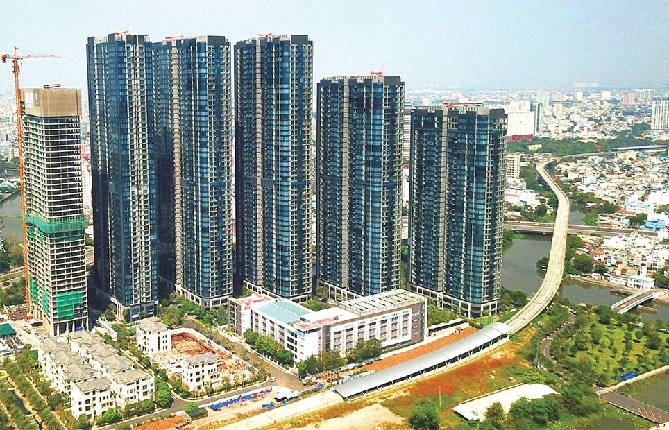 Difficulties gradually on the wane in real estate sector