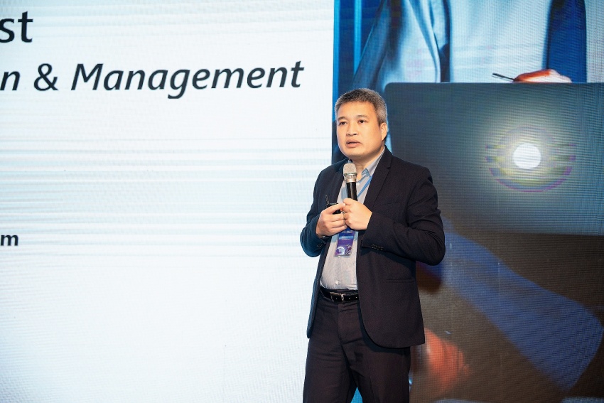 Le Nhan Tam, CTO of Microsoft Vietnam shared about the roadmap for Vietnam's enterprise cloud infrastructure transformation in 2024 