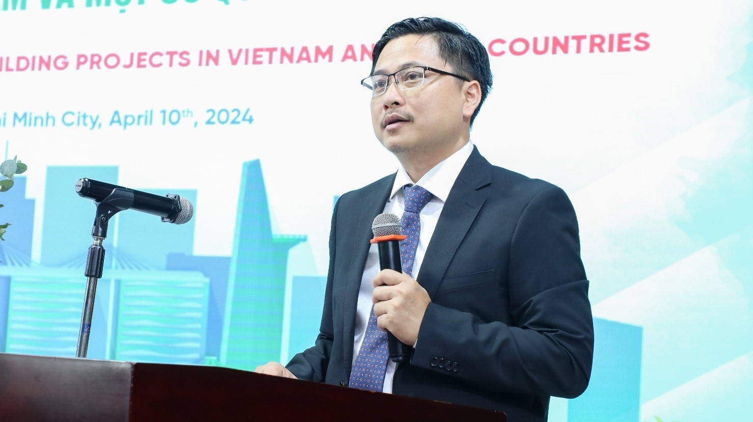 Driving green buildings development in Vietnam from legal aspect (translated, PR)