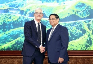 Vietnam asks Apple to make it global production base