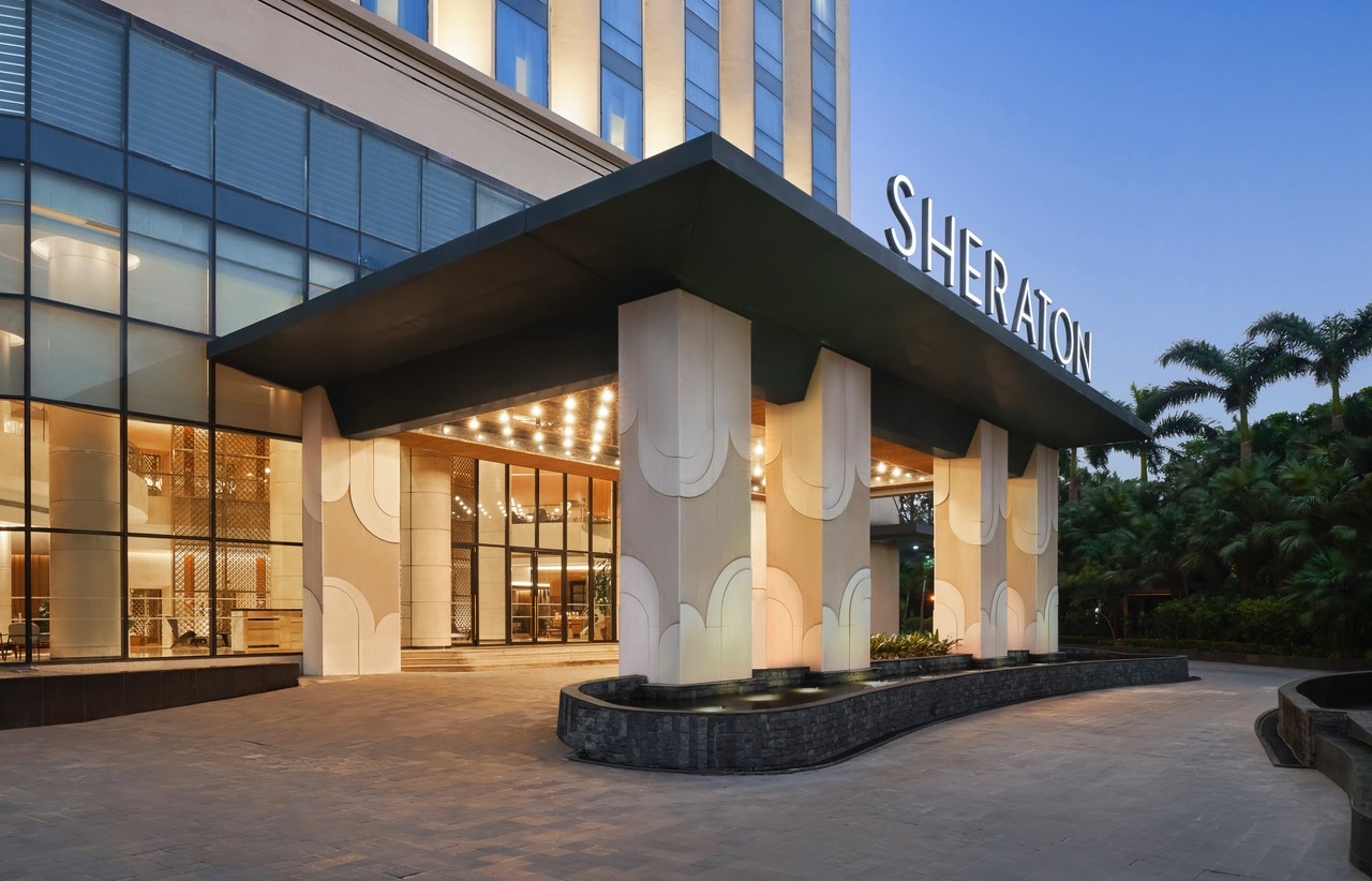 sheraton hotels resorts expands presence in vietnam