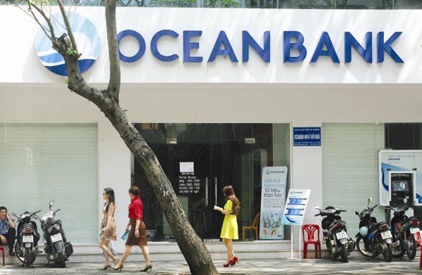 Vietnam finalises valuation of three banks for mandatory acquisition