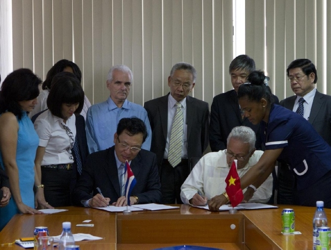 Vietnam, Cuba strengthen educational co-operation