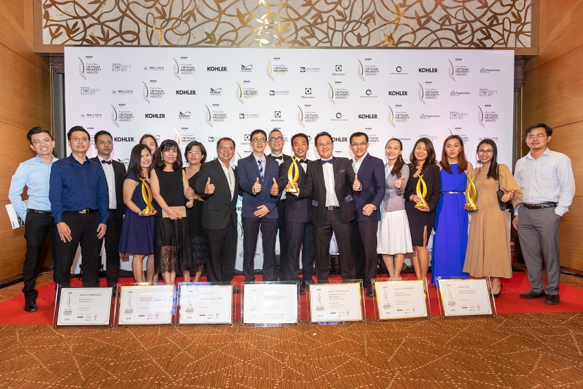 gamuda land honoured eight categories at the propertyguru vietnam property awards 2018