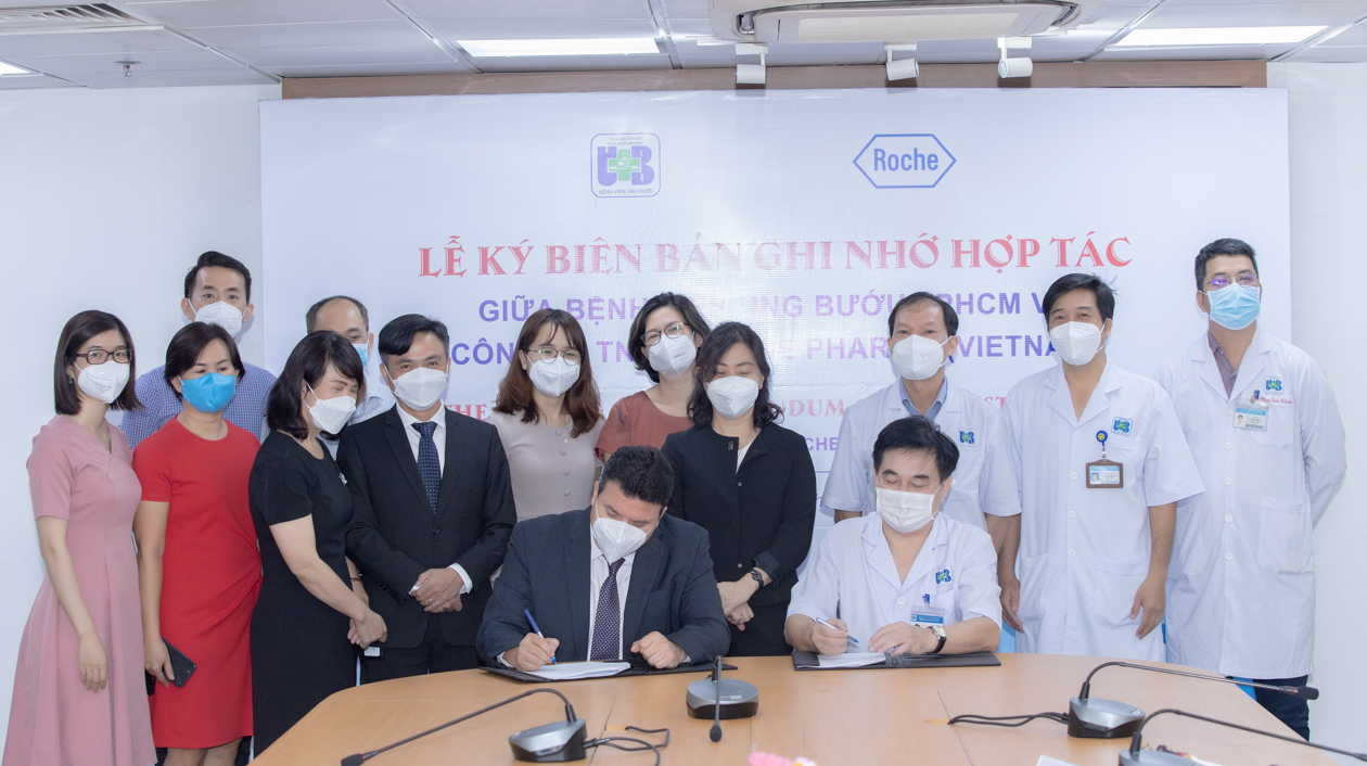 Roche Vietnam and Ho Chi Minh City Oncological Hospital continue to improve cancer diagnosis and treatment capacity in Vietnam