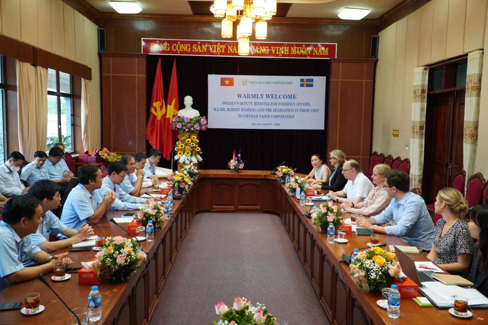 Swedish Deputy Minister for Foreign Affairs' Hanoi visit deepens bilateral ties