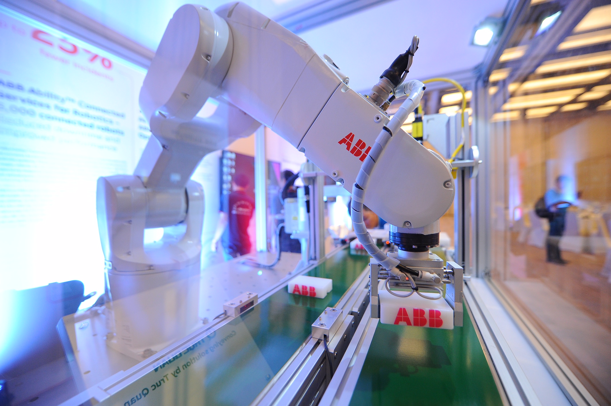 ABB launches Food and Beverage Customer Day