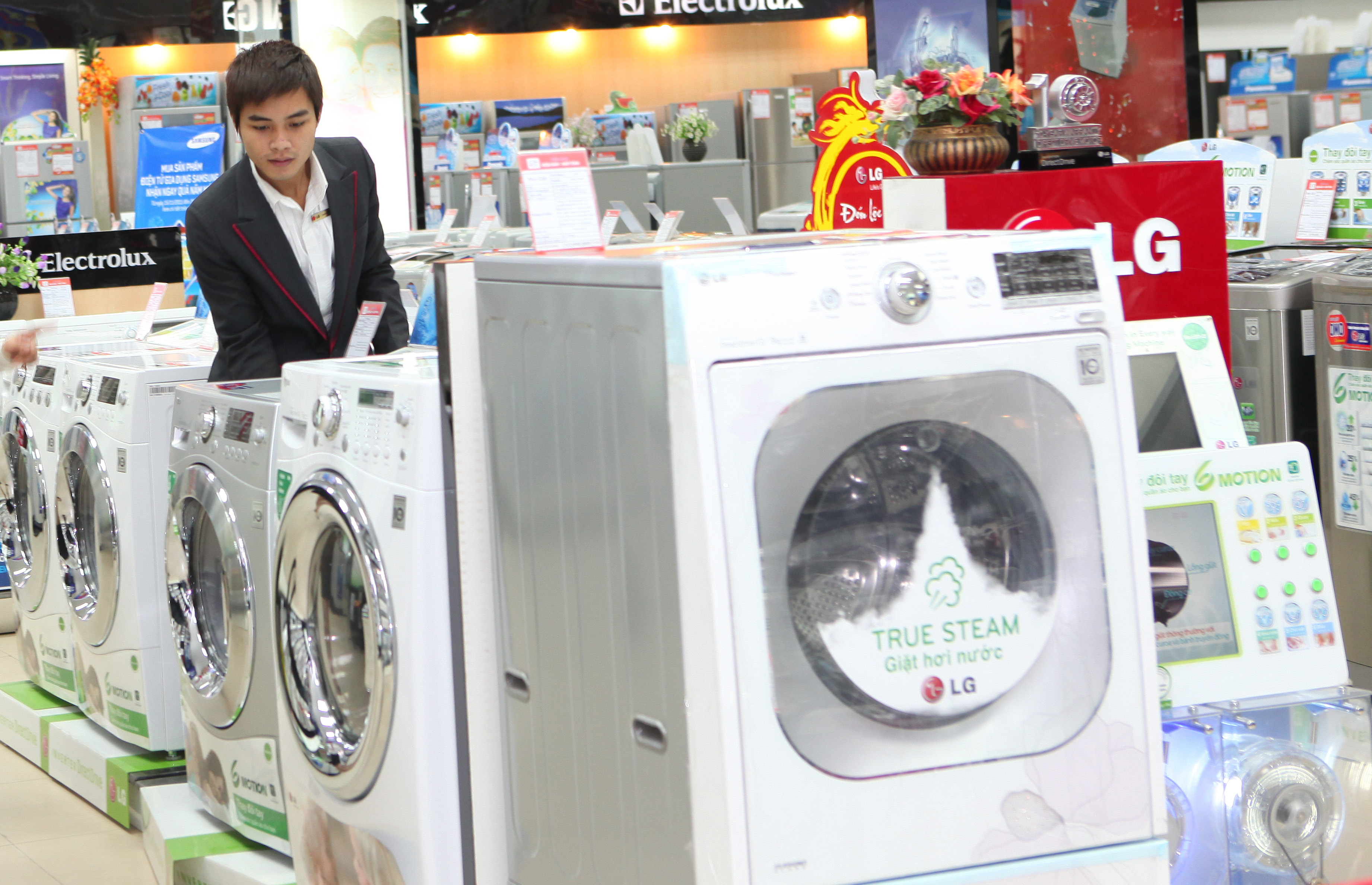 US investigates Samsung and LG washing machines manufactured in Vietnam
