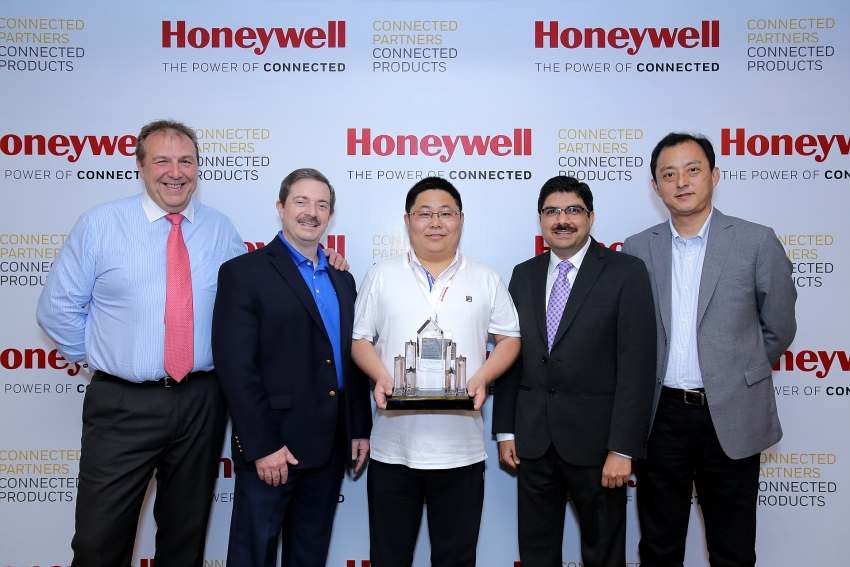 honeywell awards top performing channel partners at apac conference