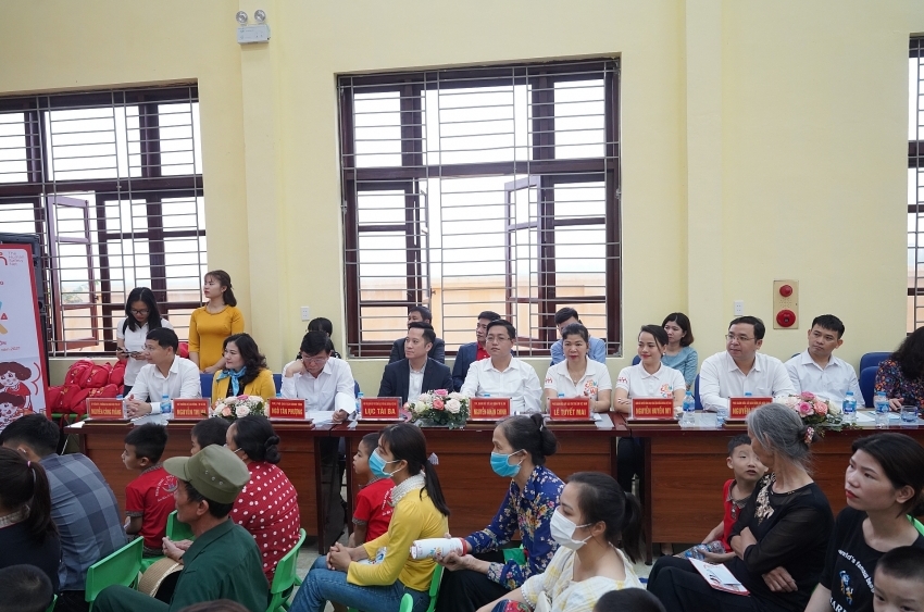 First “Sinh Con, Sinh Cha” workshop of 2021 takes place in Bac Ninh province