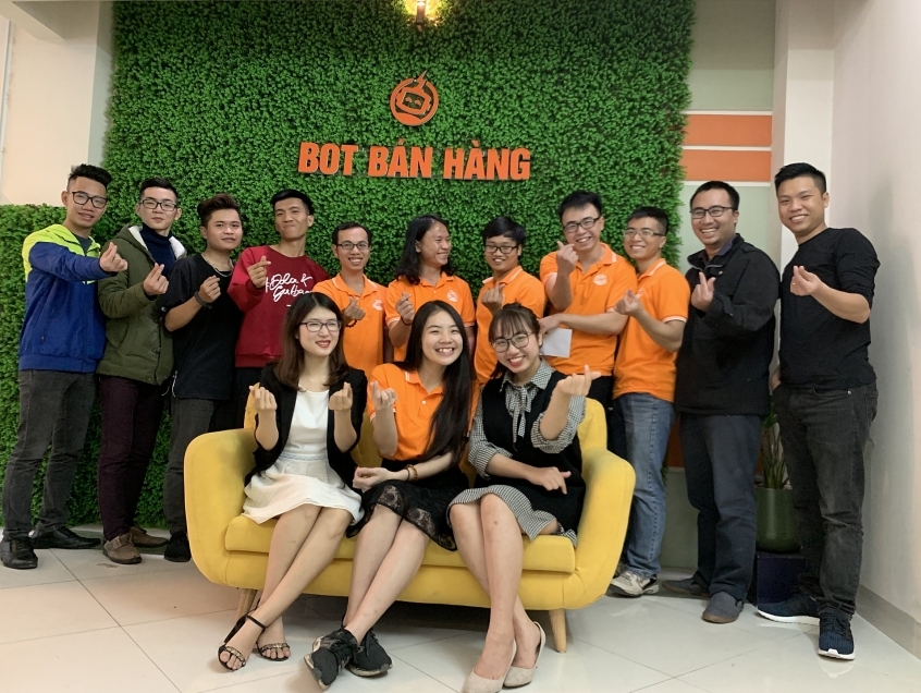 Chatbot Vietnam: Thinking big despite “humble format”