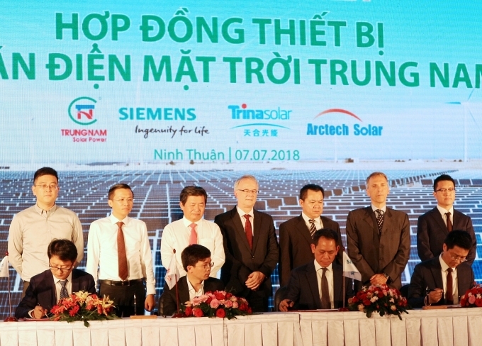 Siemens provides equipment for Vietnam’s largest solar farm