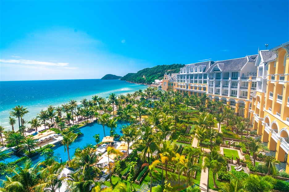 JW Marriott Phu Quoc Emerald Bay elected champion at World Luxury Hotel Awards 2017