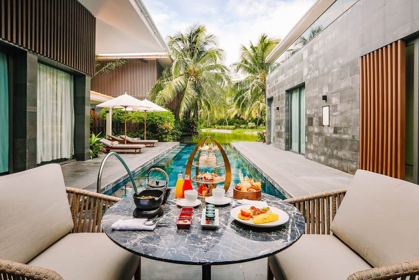 villa seclusion experience at intercontinental phu quoc long beach