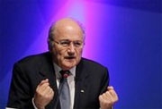 FIFA chief Blatter 'expects' Qatar W.Cup in winter