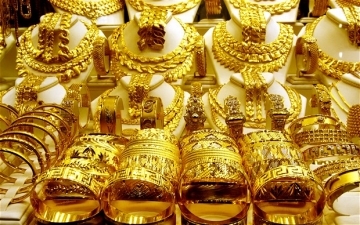 Gold hovers around VND43.3 million a tael