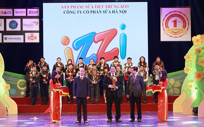 Hanoimilk’s IZZI brand named among top 10 food brands of Vietnam