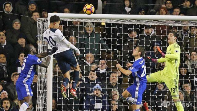 Tottenham deny Chelsea record 14th straight win