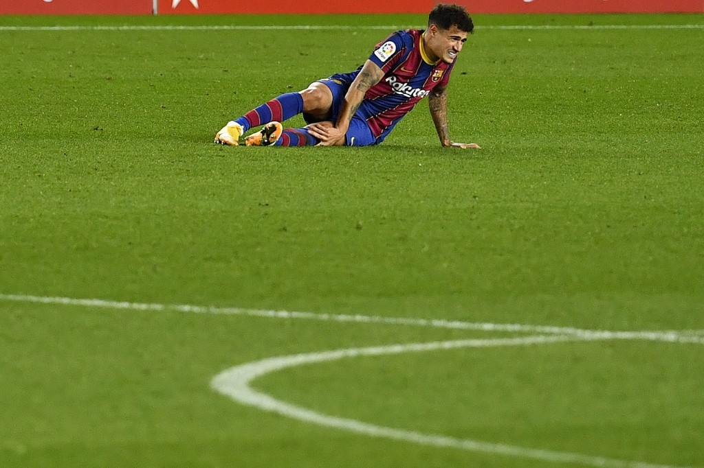Barca's Coutinho out for three months