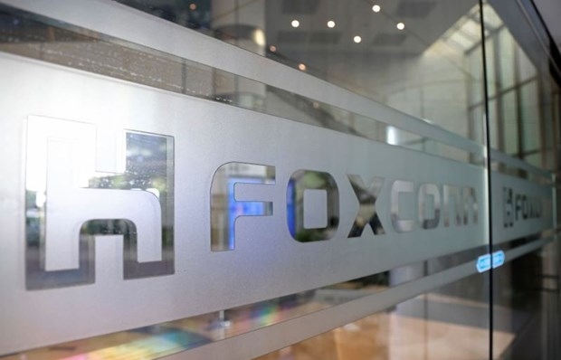 Foxconn invests in 270-million USD laptop plant in Bac Giang