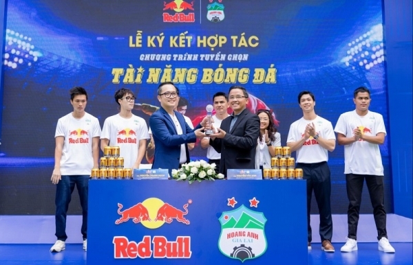 Red Bull and Warrior spread positive energy to the community