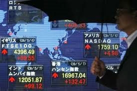 Asian stocks mostly down, oil up on Mideast fears