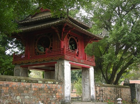 exhibition showcases architecture of literature temples