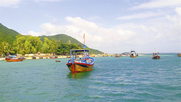 Nha Trang City, tranquil island, Van Phong Bay, Vietnam economy, Vietnamnet bridge, English news about Vietnam, Vietnam news, news about Vietnam, English news, Vietnamnet news, latest news on Vietnam, Vietnam