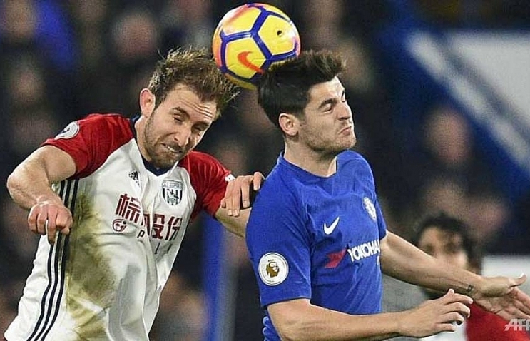 Hazard double eases pressure on Chelsea's Conte