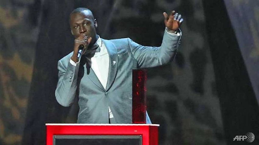 stormzy storms brits as grime makes mark at pop showpiece