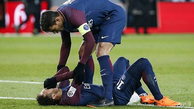 neymar injury mars psg victory over marseille