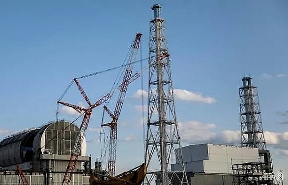 Fukushima staff may be forced to use raincoats as COVID-19 threatens gear production