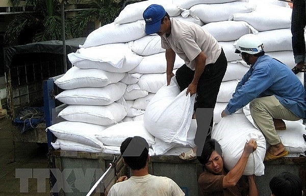 Over 1,127 tonnes of rice aid heading to Quang Binh for Tet