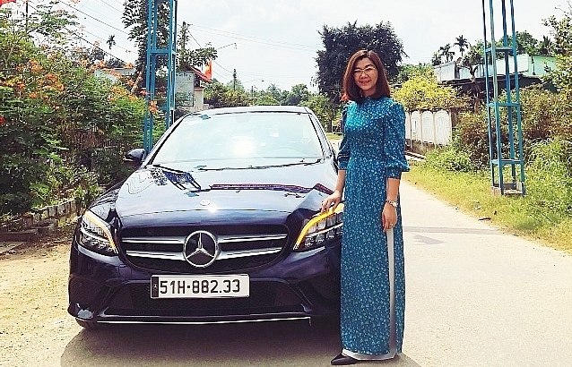 Winning a Mercedes car, the story of a resilient village girl