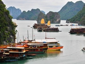 Inspection conducted of tourist boats in Ha Long Bay