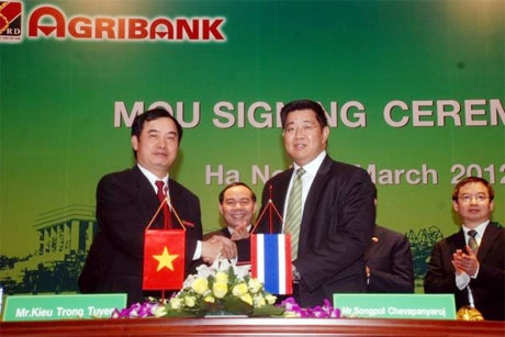 Agribank teams up with Thai bank