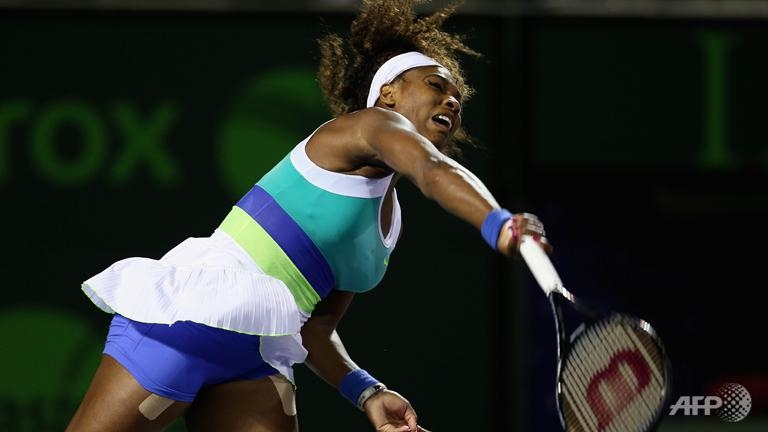 Williams, Sharapova to clash in Miami final