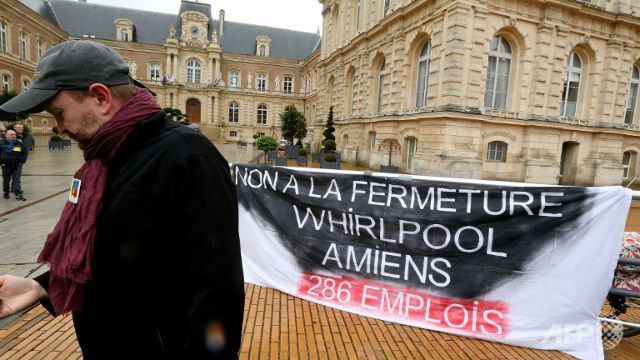 Losing jobs to Poland, French workers see futile vote
