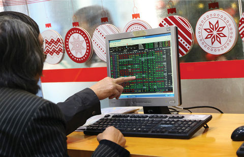 Stocks up on banking-finance sector