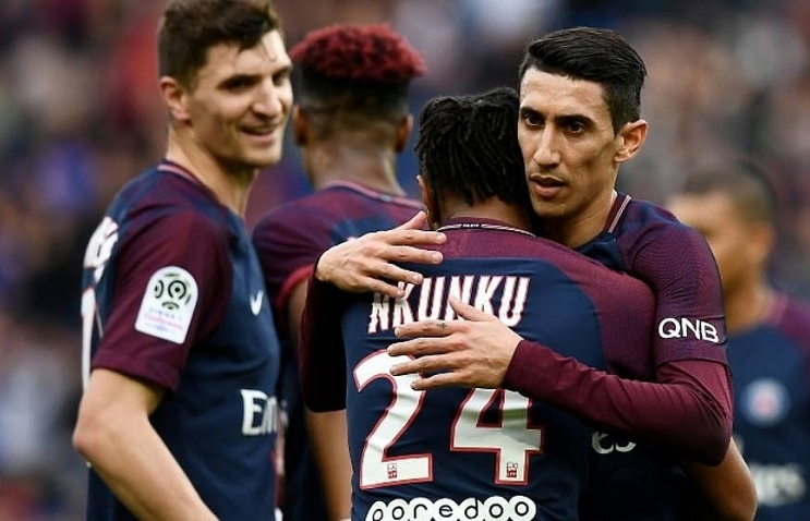 PSG ease pain of Madrid defeat as Lille fans take aim at players