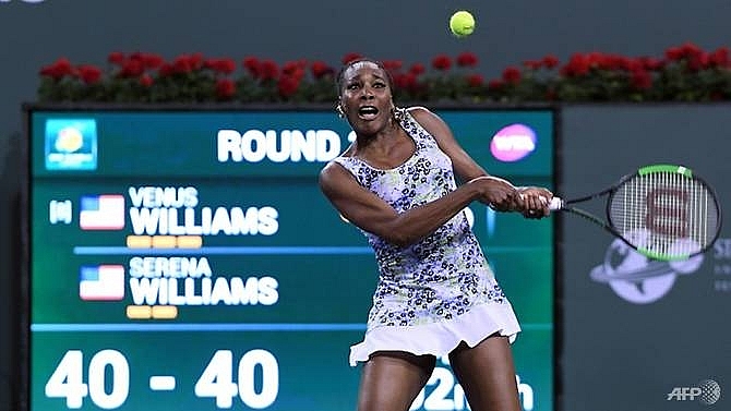 serena williams ousted from indian wells by sister venus