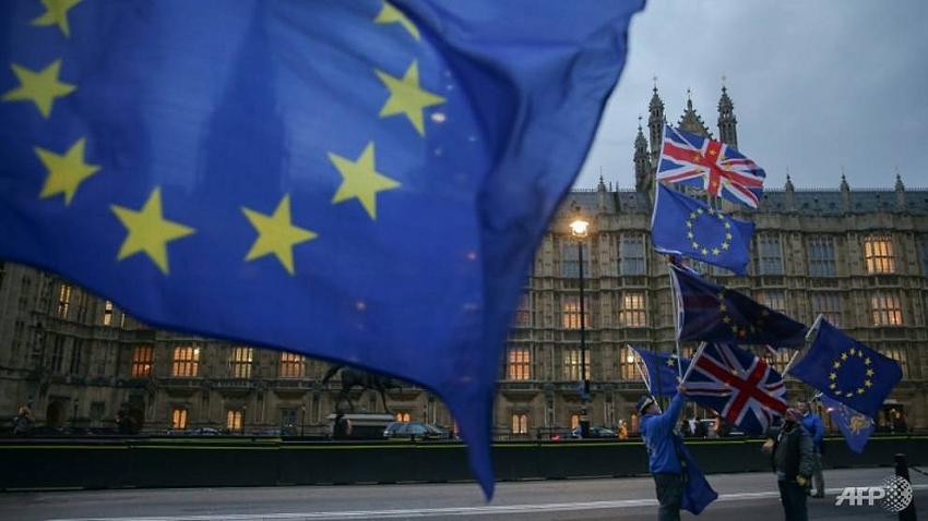 britain eu reach deal on post brexit transition period